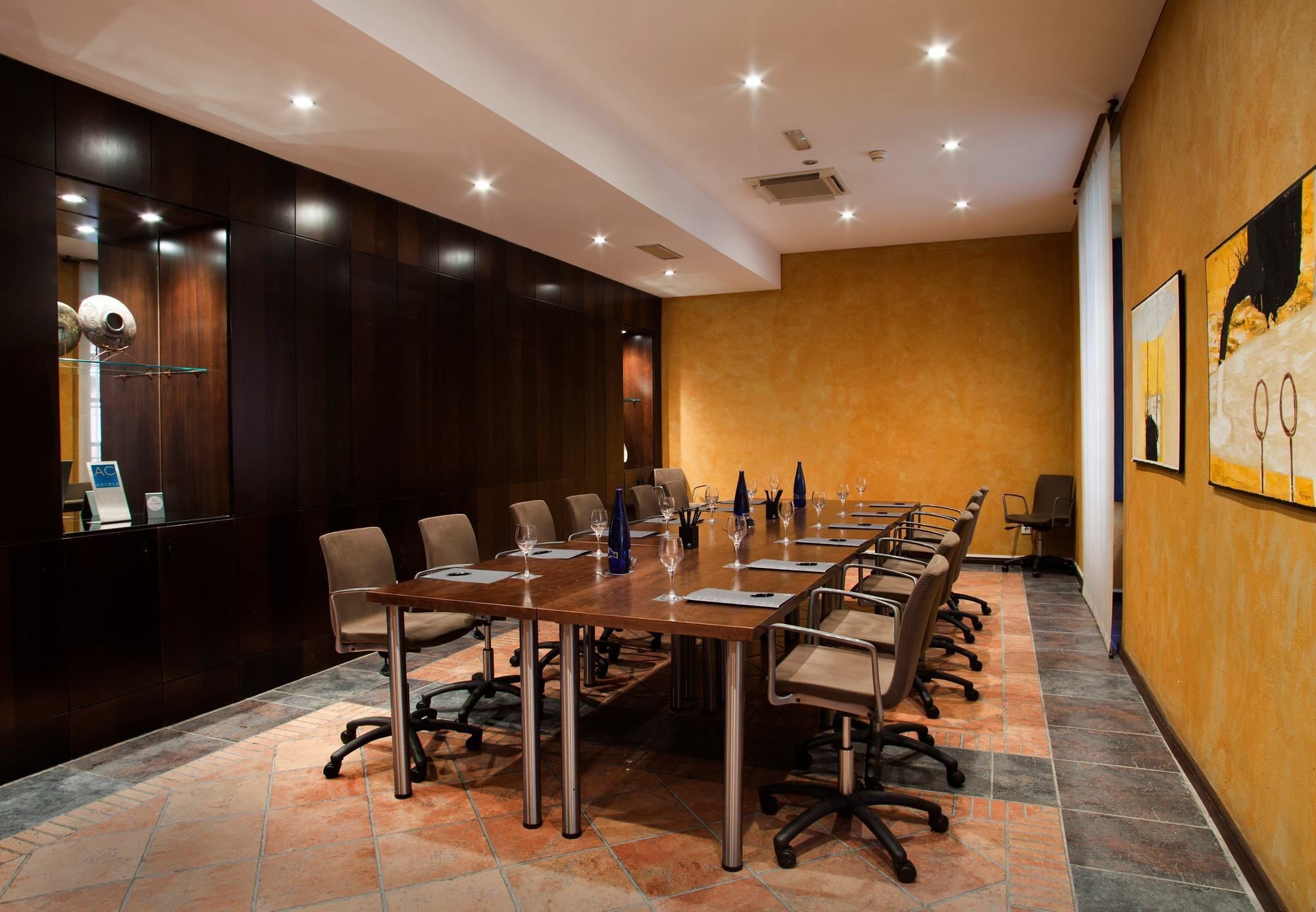 Ac Hotel Ciudad De Tudela By Marriott Afaceri foto